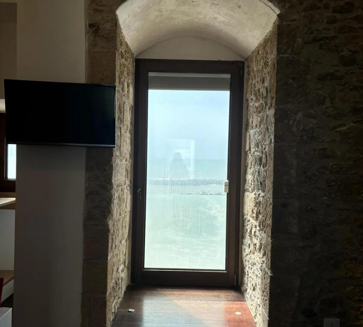 Torre Scalambri - Montalbano Suite Punta Secca Apartamento